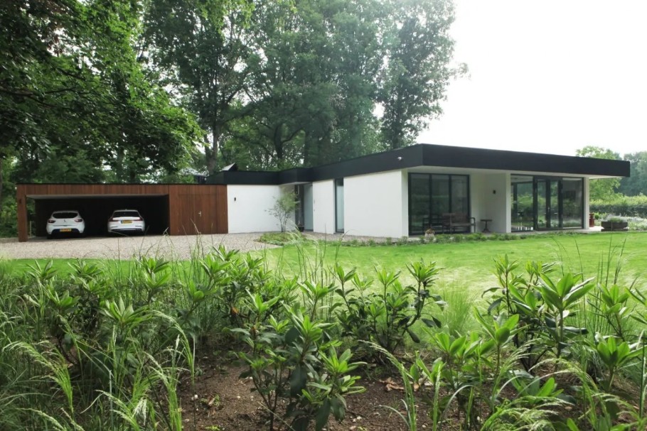 Mook bungalow Staalframebouw