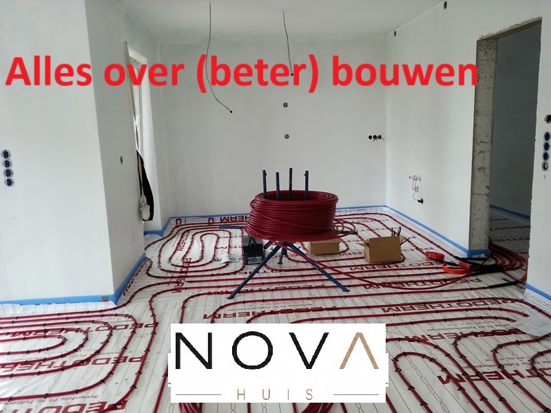 bouwen van moderne kubistische woningen met moderne bouwsystemen