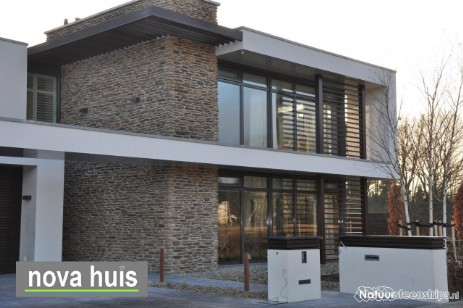 NOVA HUIS natuursteenstrips