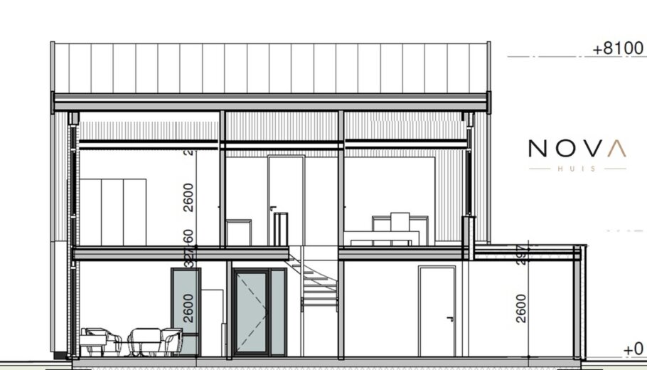 Moderne vrijstaande woning met hoge glazen gevel, houten accenten en strak zwart-wit design ontworpen door NOVA Huis