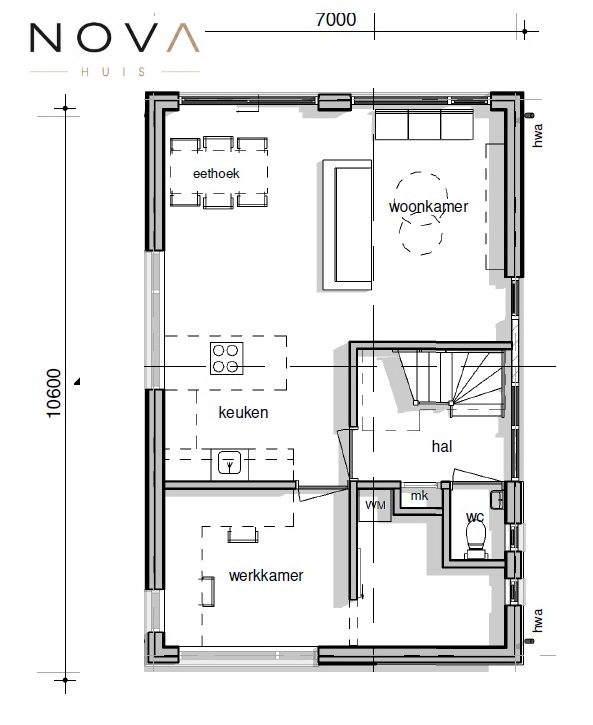 Moderne betaalbare schuurwoning met houten gevelbekleding en zwarte kozijnen ontworpen en ontworpen en gebouwd door NOVA-HUIS