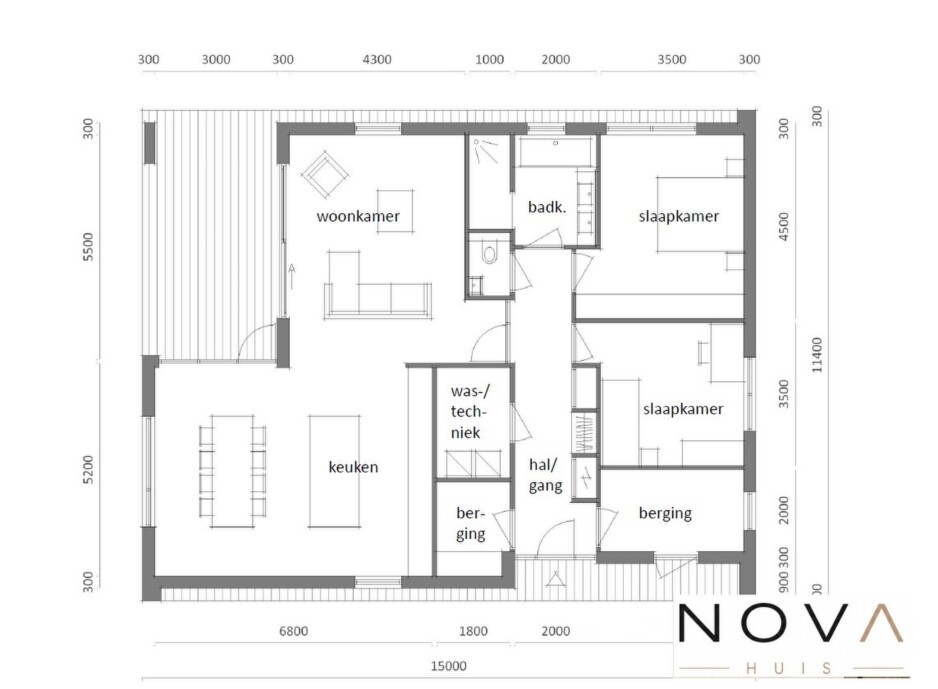 Plattegrond van een moderne gelijkvloerse bungalow met woonkamer, keuken, 2 slaapkamers en badkamer
