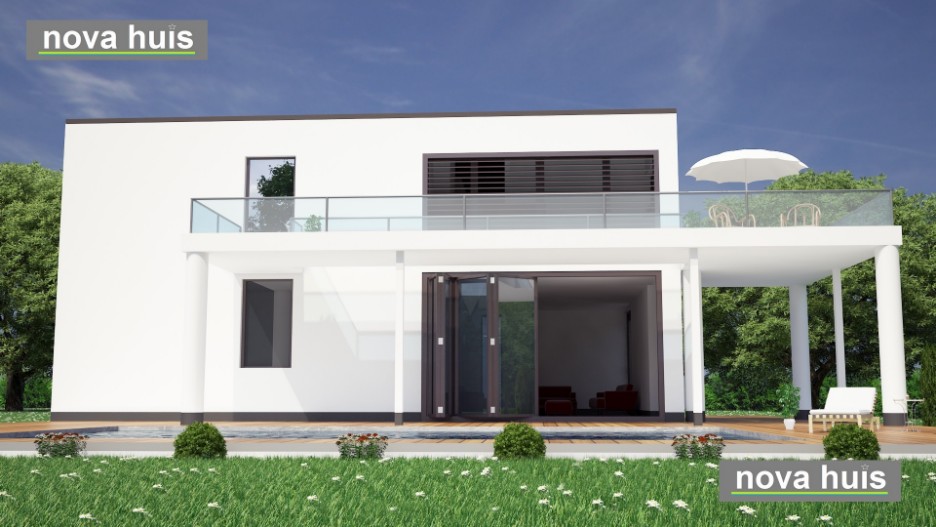 Mooie eigentijdse kubistische moderne villa met veel glas en overdekt terras energieneutraal  passiefbouw K2 