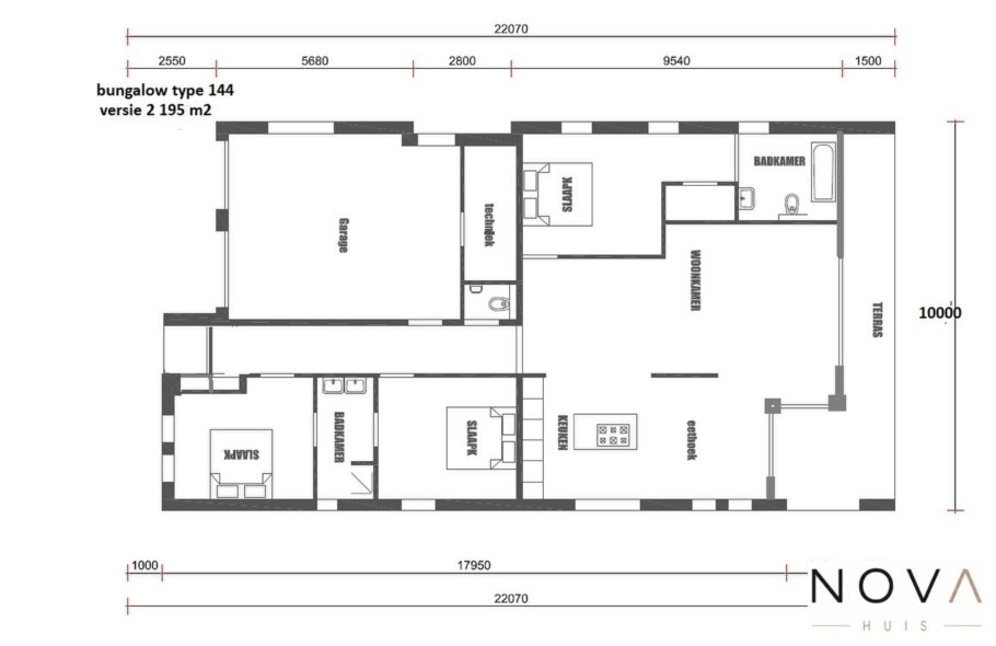 plattegronden en indelingen ontwerp Moderne gelijkvloerse woning A-144 met leefkeuken, grote glaspartijen en inpandige garage